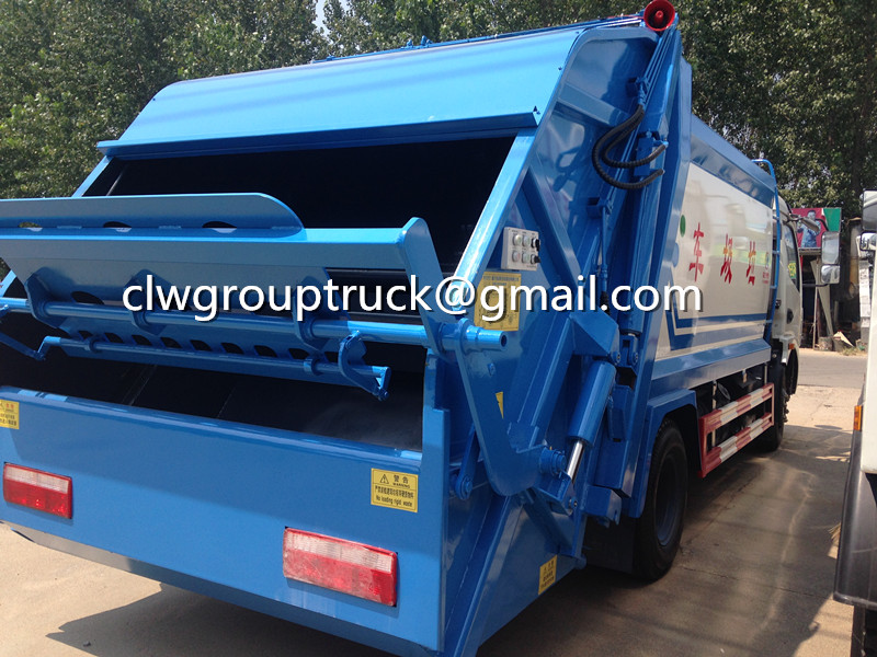 Dongfeng Duolika 5CBM Compress Trash Truck