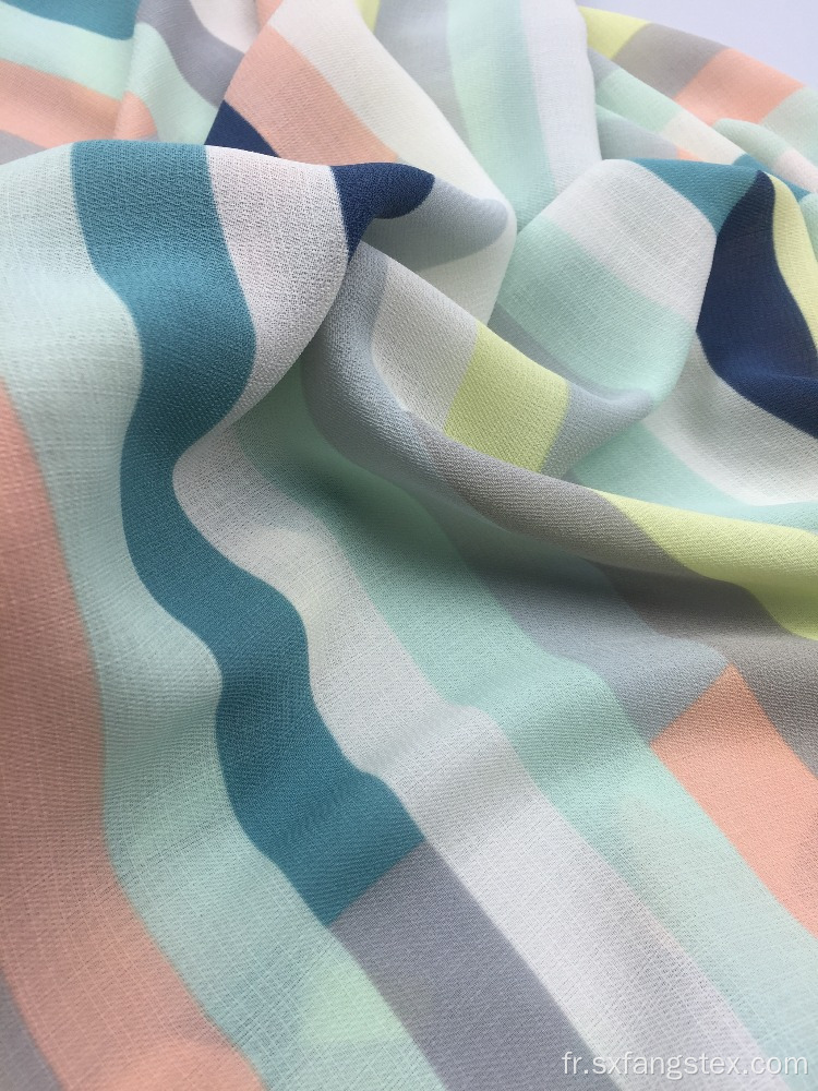 Tissu de robes de filles imprimé 100% polyester coloré