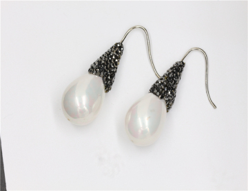 2019 wholesale hot product natural freshwater pearl earing with 925 silver Design for women