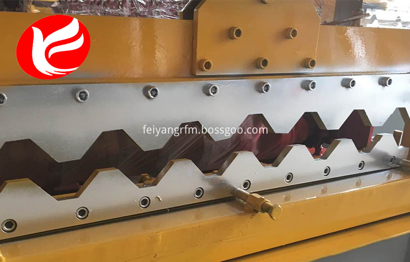 wall panel making machine 3