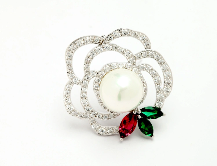 Elegant Flower-Shaped Wedding CZ Pearl Brass Brooch