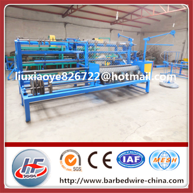 New Design Automatic Diamond Wire Mesh Fence Equipment,Fully-automatic Chain Link Fencing Machine