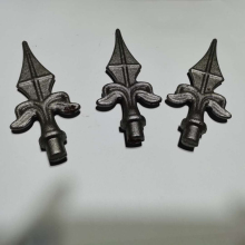 wrought iron fence spear design