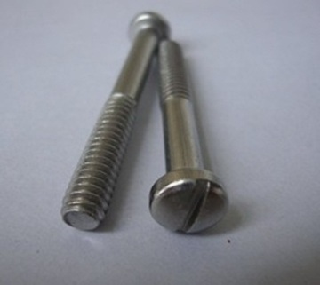 slotted bolt