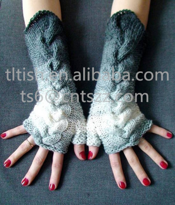 Cheap fashion winter knitted gloves without fingers