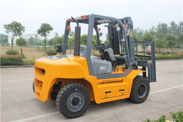 5ton diesle forklift truck