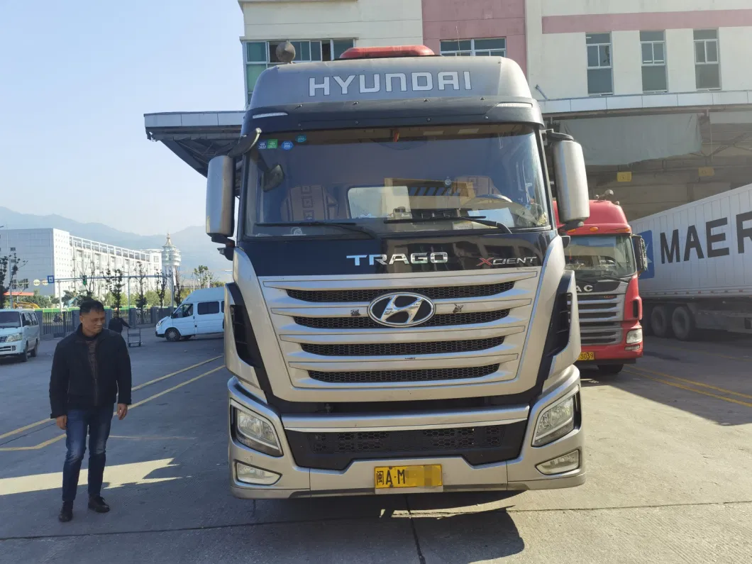 Hot Sales Used Hyundai Xcient P440 Heavy Duty Cargo Trailer Head Trucks 6X4 Tractor Truck in Cheap Price for Towing