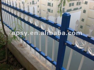 spear top ornamental fence