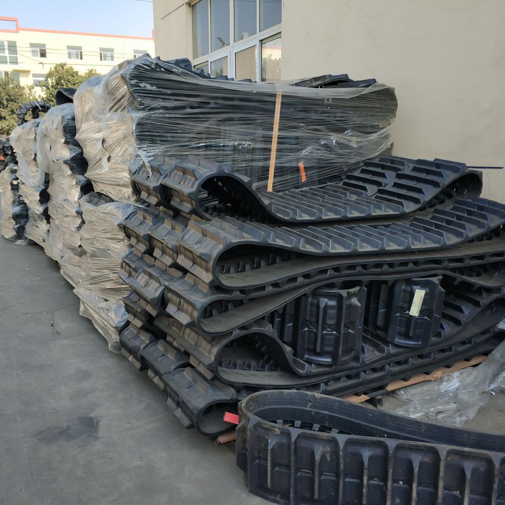 550 90 51 Rubber Track Price 3 Jpg