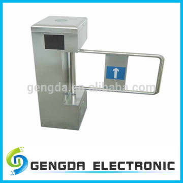 retractable safety car parking gate system barrier opening swing gate mechanism