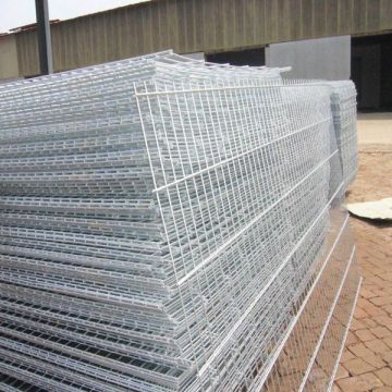 Good Security plastic coated welded wire mesh fence