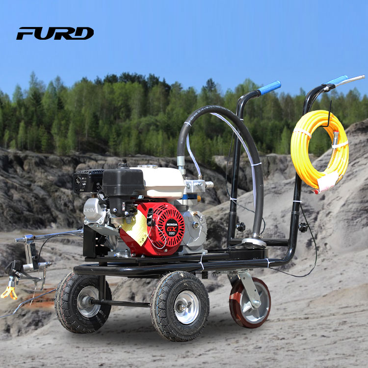 Superior performance cold paint spray road marking machine