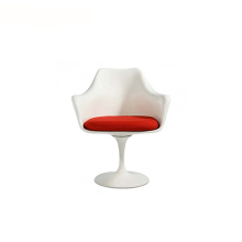 Eero Saarinen glasfiber vit tulpan armstöd