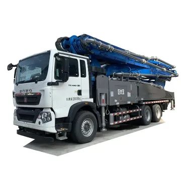 Sinotruk HOWO 6X4 45m Concrete Pump Truck