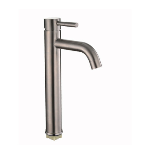 Hot and cold water chrome plating bathroom tap