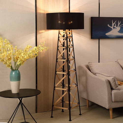 LEDER Wooden Standard Floor Lamp