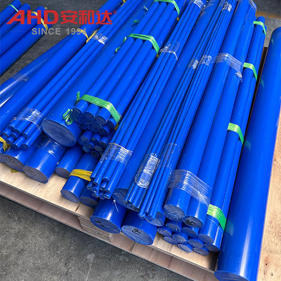 Varilla redonda POM azul POM blue round rod