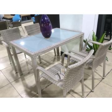 silla de mimbre y juego de comedor muebles uso al aire libre