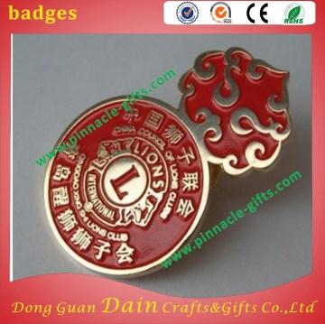 Injection zinc alloy hand polish lapel pins