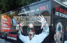 Thrilling  Mobile 7d Movie Theater Cabin With Lightning Fog Smell Special Effects