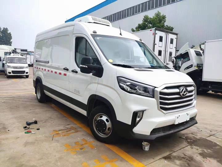 Saic Datong V90 سيارة تبريد خبز الديزل