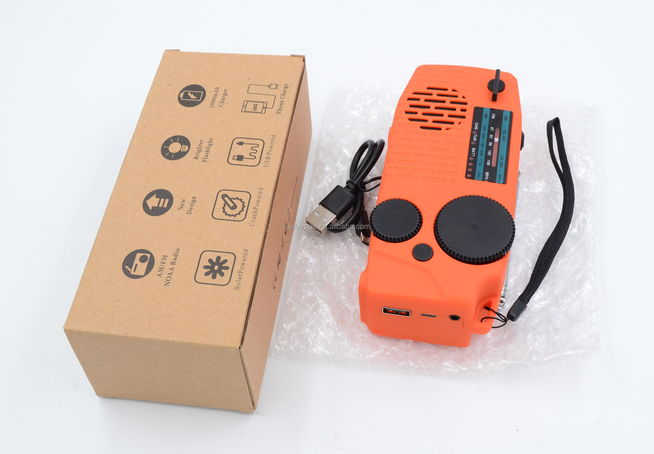 Portable Emergency Solar/Dynamo/DC & AM/FM/NOAA Radio & LED Flashlight & 2000mAh Charger Power Bank