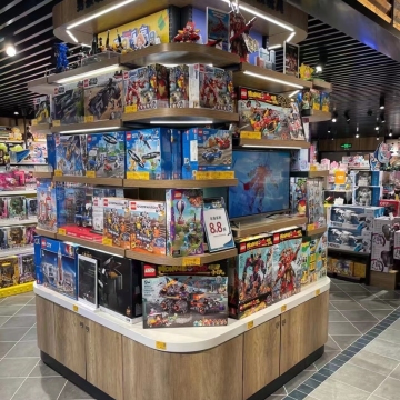 Custom Round and Square Wooden Display Shelf