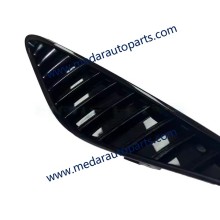 Right Rear Bumper Air Curtain Decorative Panel