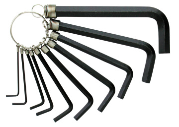 10 Male Spanners with a Ring