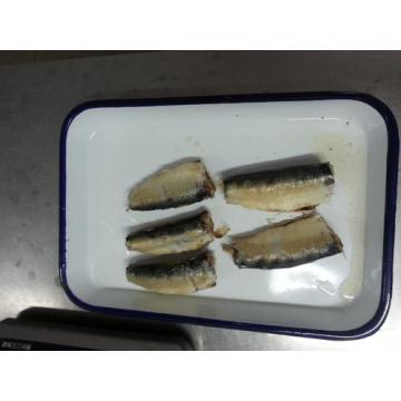 Sardine en conserve de qualité supérieure dans l&#39;huile végétale