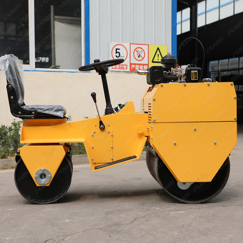 Diesel engine 700kg small double drums road rollers for sale