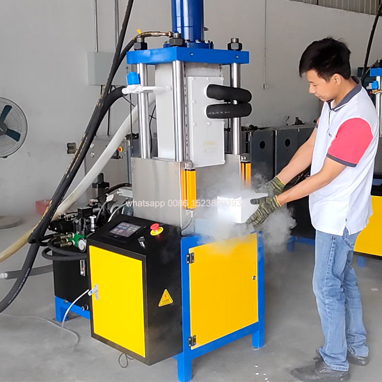 Moxin 100-5000g High Capacity Ice Making Machine Dry Ice Plant Flake Ice Plant