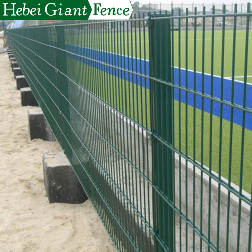 Hot Menjual PVC Dilapisi Double Wire Mesh Fence