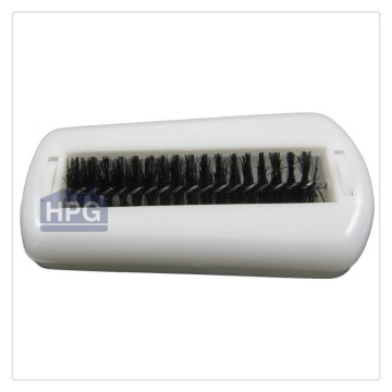 Plastic table bed sheet brush