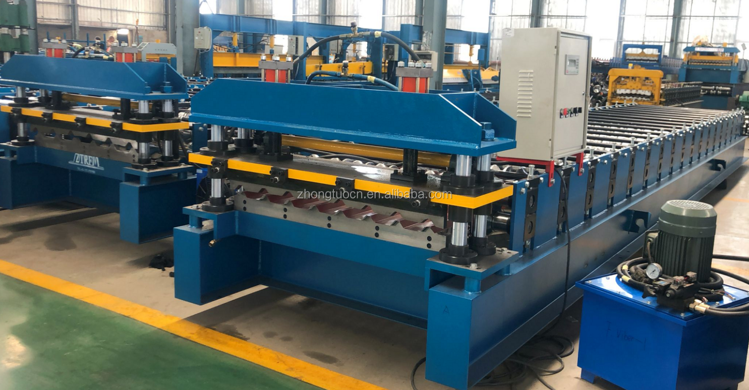 Aluminum roll forming machine for the production of corrugated metal