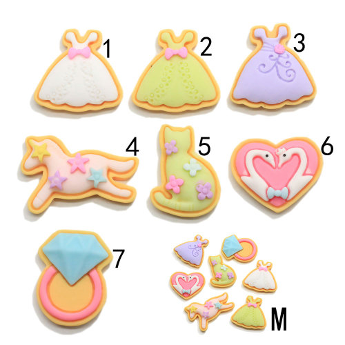 Hottest 100 Pcs Multi Styles Girls Skirt Resin Beads Charms Simulation Horse Cat Swan Keychain Art Decor Jewelry Accessories