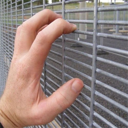 High security 358 security clearvu anti climb fence