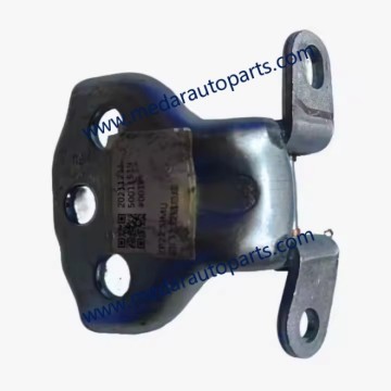 MG ZS Front Door Upper Hinge Right 10044791