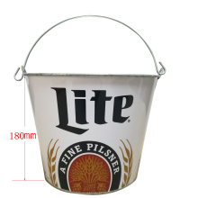 Round bucket with oval handles