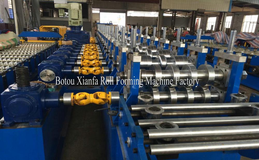 Aluminium Galvanized Highway Guard Roll Forming Machine