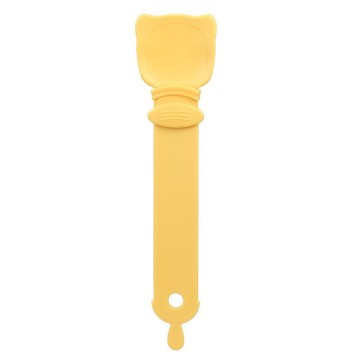 Portable Snack Accessories: Feeder Spoon & Squeezer for Wet Foods, Plastic