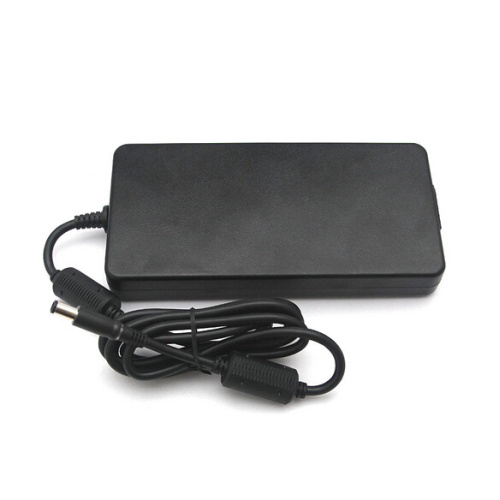 12V-10A-120W Laptop-Ladegerät AC-DC-Netzteil für Delta