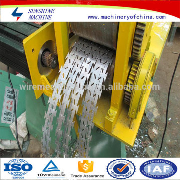 5 strip or 9 strip Razor Barbed Wire Machine