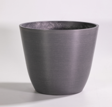 Classic Outdoor Rounded Bottom Planter