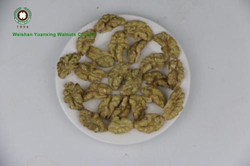 Walnut Kernels Light Quarters (LQ) from Yunnan