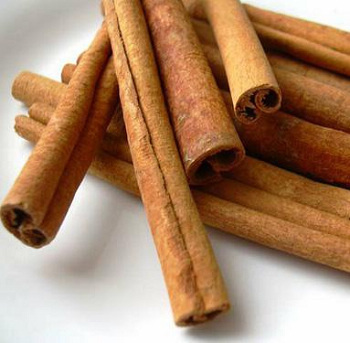 Cinnamon Cassia Broken