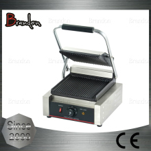 Easily operated portable electric contact grill