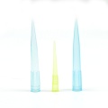 Gele en blauwe pipet tips