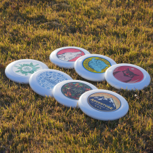 Ultimate Outdoor Frisbee: Athletic Competition and Entertainment