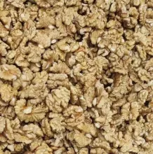 Premium Fresh Walnut Halves for Culinary Use